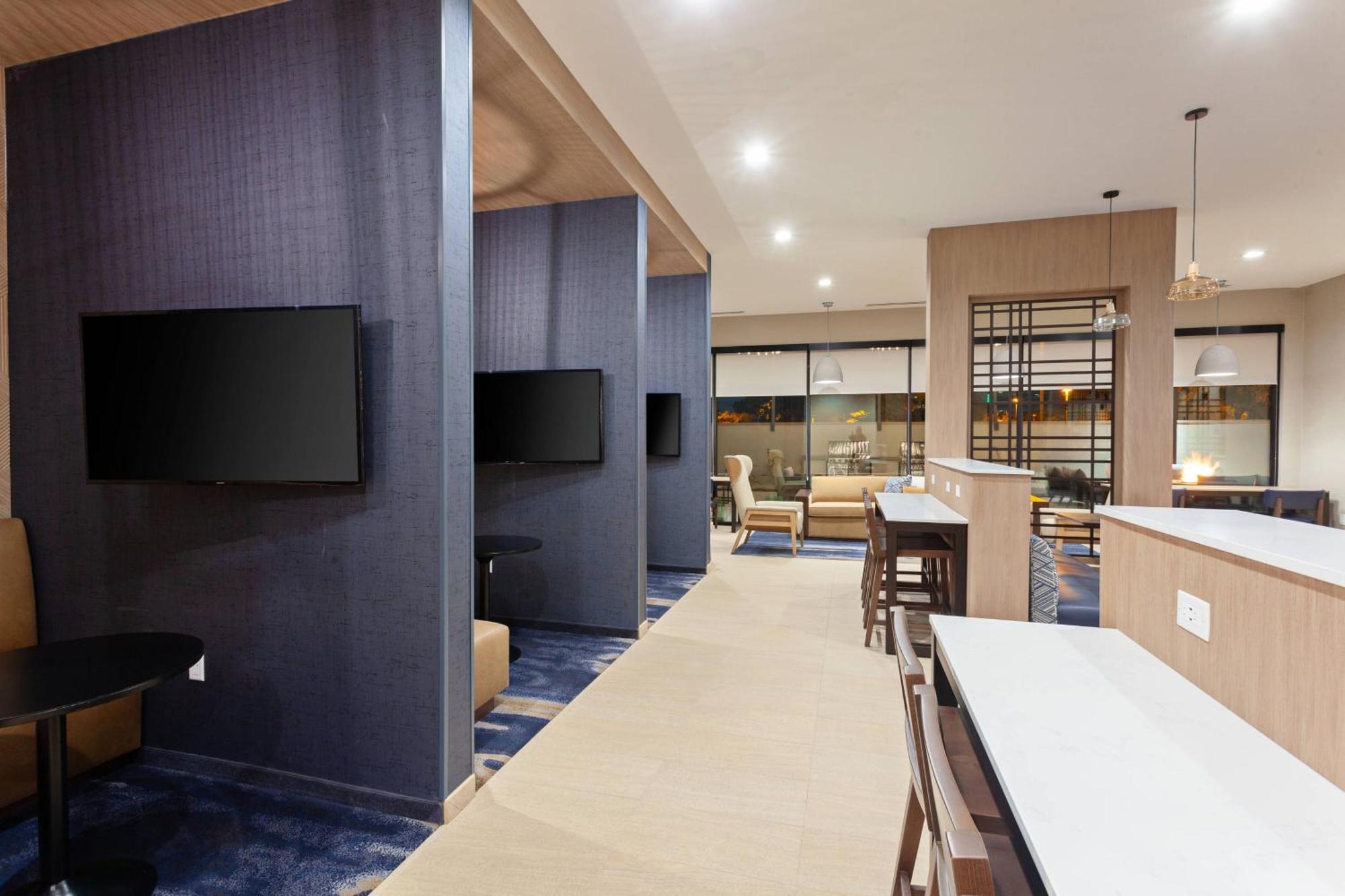 Towneplace Suites By Marriott San Diego Central Exterior foto